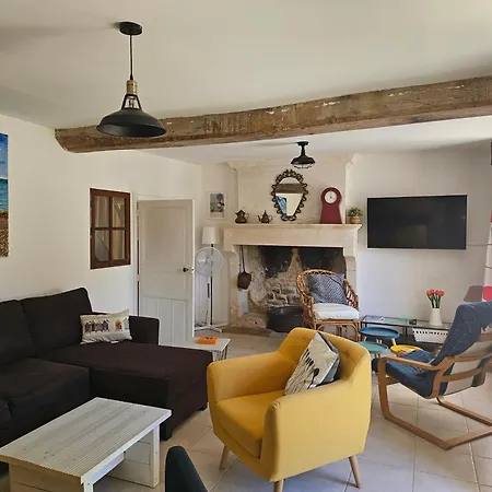 Maison Charentaise Avec Piscine Et Boulodrome Feriehus *