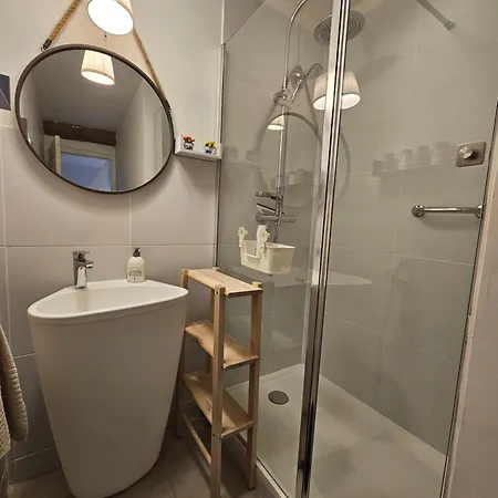 Feriehus Maison Charentaise Avec Piscine Et Boulodrome Genouille (Charente-Maritime)